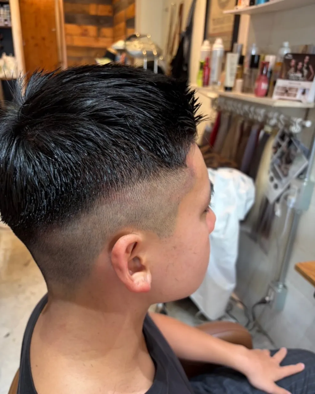 【スキンフェード × フェザーアップパーマ✂️】